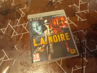 PlayStation 3 + 8 Juegos + Mando