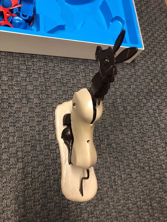 ¡Tozudo! Como una Mula MB Juegos