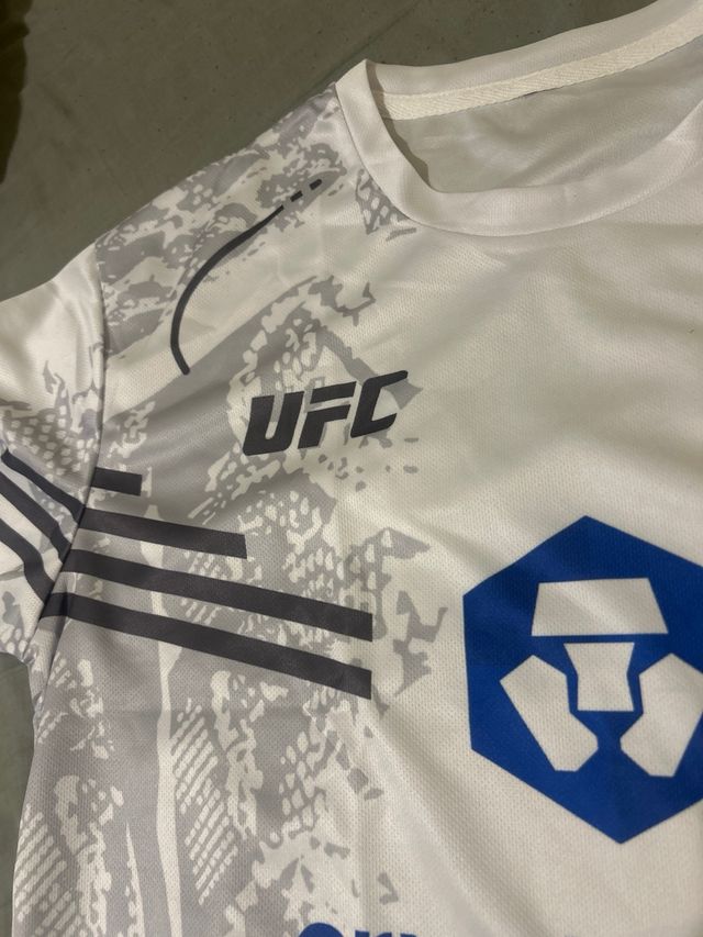 Camiseta UFC Crypto.com Talla M