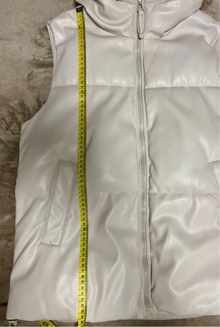 Chaleco polipiel Stradivarius T.S color hielo