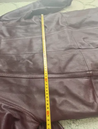 Gabardina Piel Vintage Euros Talla 42 Morado