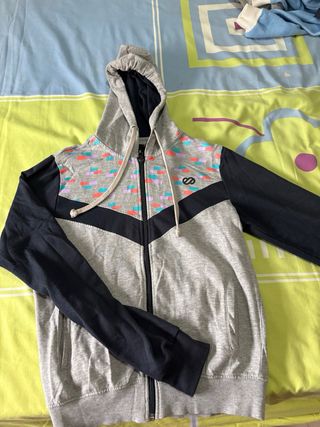 Camiseta rayas rosa y blanca con dibujo