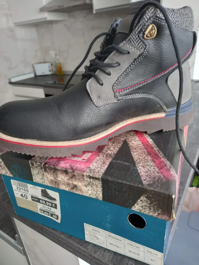 Botas de montaña talla 41