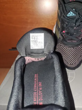 Zapatillas Adidas Negras, plata y naranja