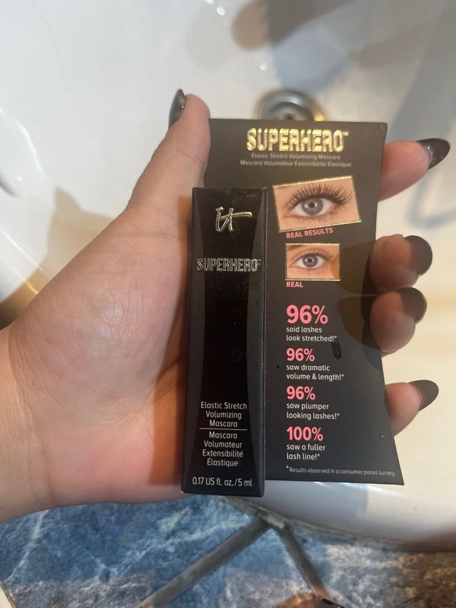 IT Cosmetics Superhero Máscara Pestañas Negra