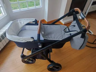 Carrito bebé. Neonato Puro. Silla + Capazo + Saco