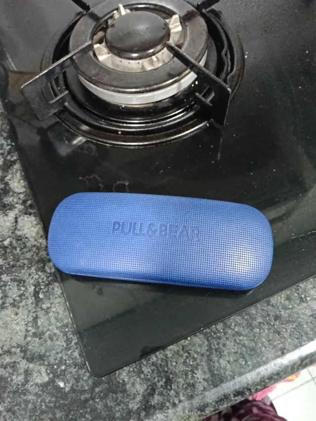 Fodero per occhiali Pull&Bear blu e arancione