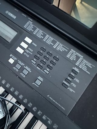 Teclado Yamaha PSR-E343