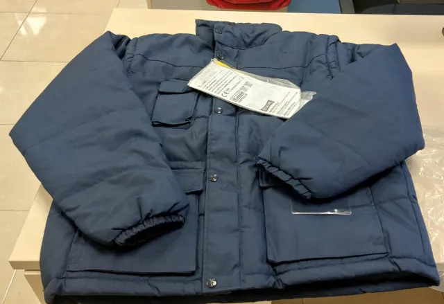 Chaqueta de hombre azul desmontable