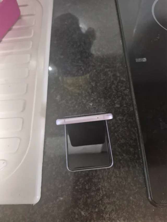 Samsung Galaxy Z Flip 3 5G con Caja