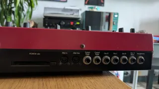 Clavia Nord Lead 2 Sintetizador Teclado