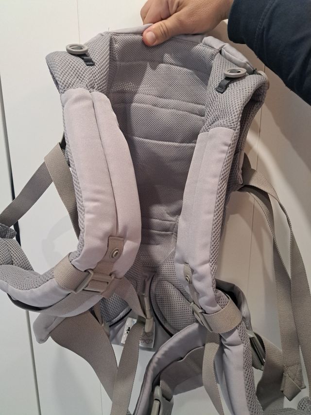 Mochila Ergobaby Adapt Multi-posición