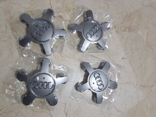 Tapacubos Audi originales 4uds