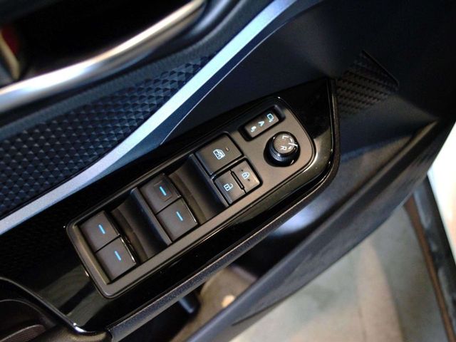 Toyota C-HR 2.0 180H Advance