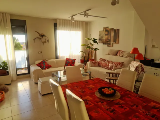 Apartamento Atico Duplex en venta con piscina.