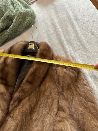 Abrigo tipo visón marrón