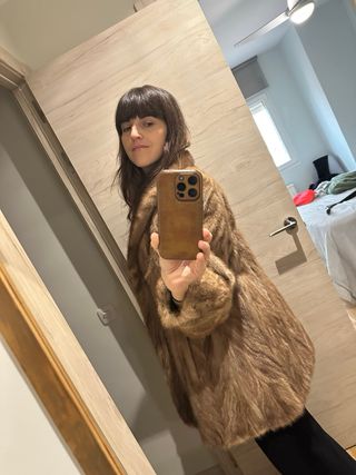 Abrigo tipo visón marrón