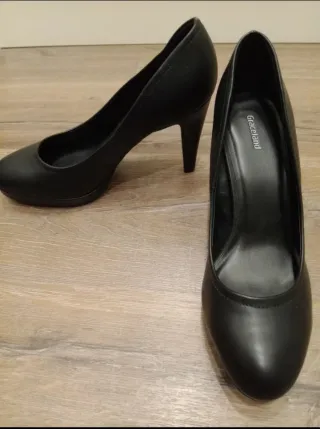 Zapatos de vestir Graceland negros tacón