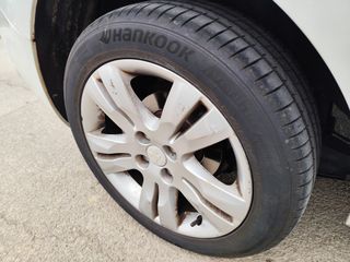 PEUGEOT 5008 1.6VTi 120CV STYLE 7 PLAZAS 5 PUERTAS