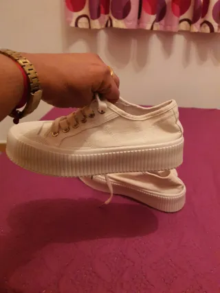 Tenis blancos plataforma