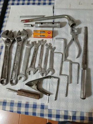 Lote de herramientas varias antiguas