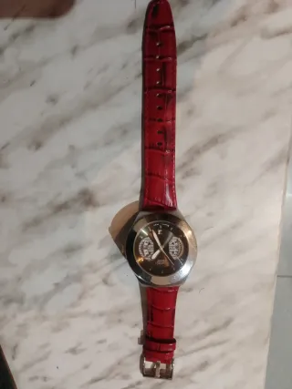 Reloj Swatch Irony Correa Roja Plata