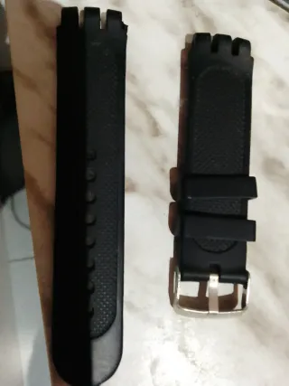 Reloj Swatch Irony Correa Roja Plata