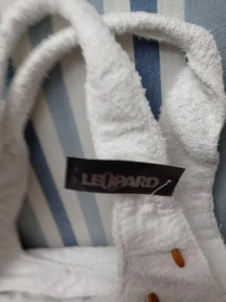 Borsa in spugna di cotone bianca con perline