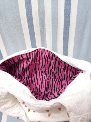 Borsa in spugna di cotone bianca con perline