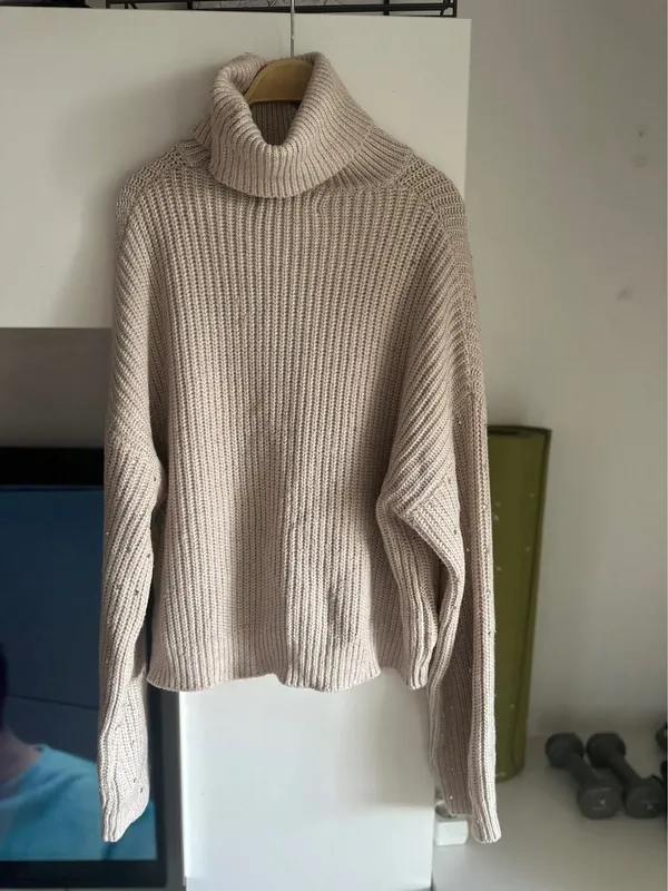 Jersey de acrilico, cuello alto beige talla M