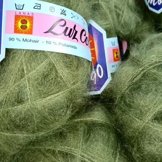 Lote 20 ovillos Mohair 325 lana verde