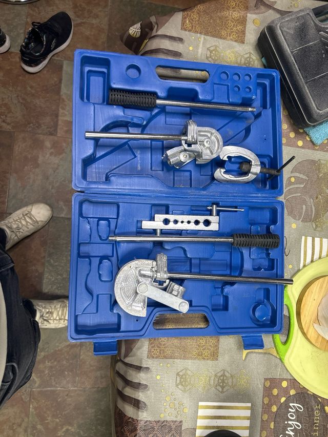 Kit abocardador tubos cobre