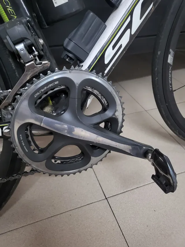 Bicicleta de carretera Scott