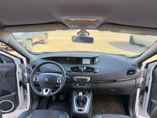 Renault Scenic 2012 SOLO ATIENDO LLAMADAS Y WhatsA