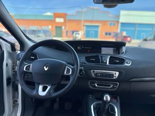 Renault Scenic 2012 SOLO ATIENDO LLAMADAS Y WhatsA