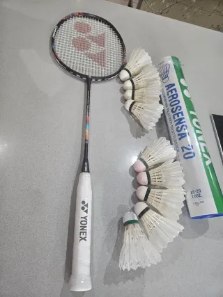 YONEX Nanoflare 700 Game