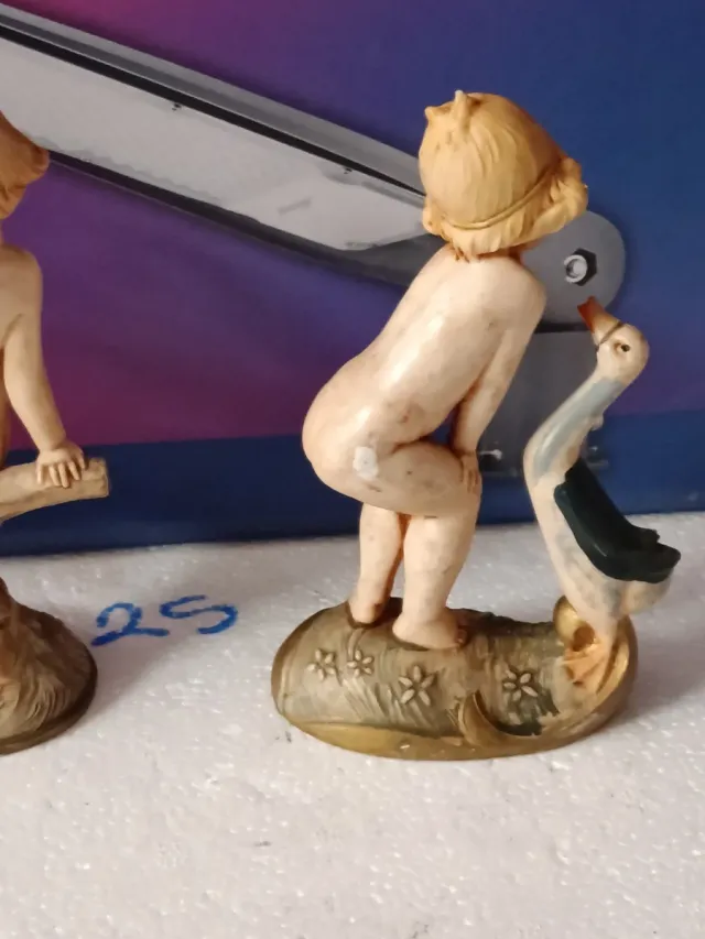 Statuine depose Fontanini