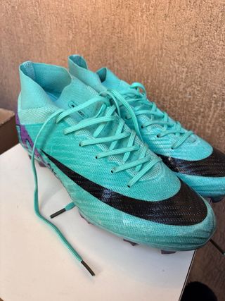 Botas de fútbol