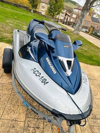 Moto de agua Sea-Doo GTX charger 215cv