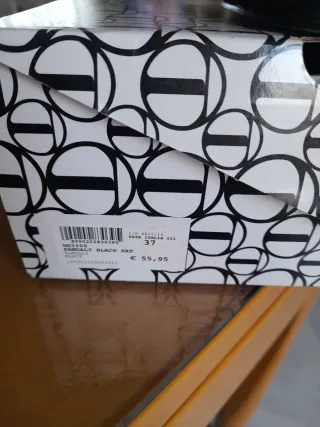 Sandali TATA ITALIA N.37