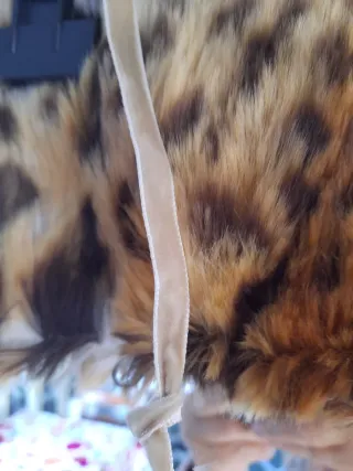 Colletto in pelliccia sintetica