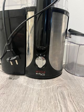 Licuadora Arnica EKOVITA +Plus