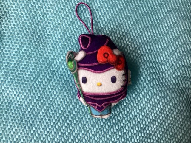 Lote Peluches Hello Kitty x Yugioh