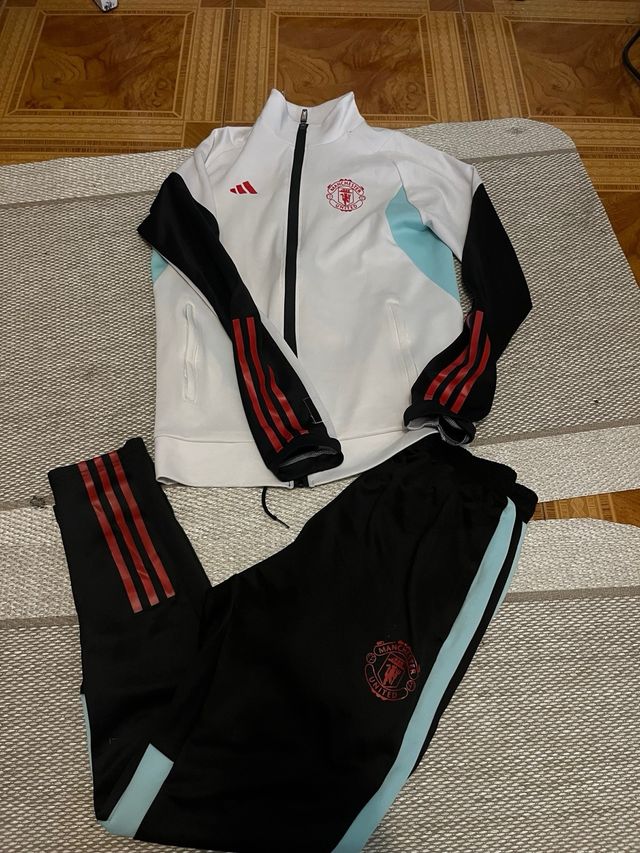 Chándal Adidas Manchester United Talla M