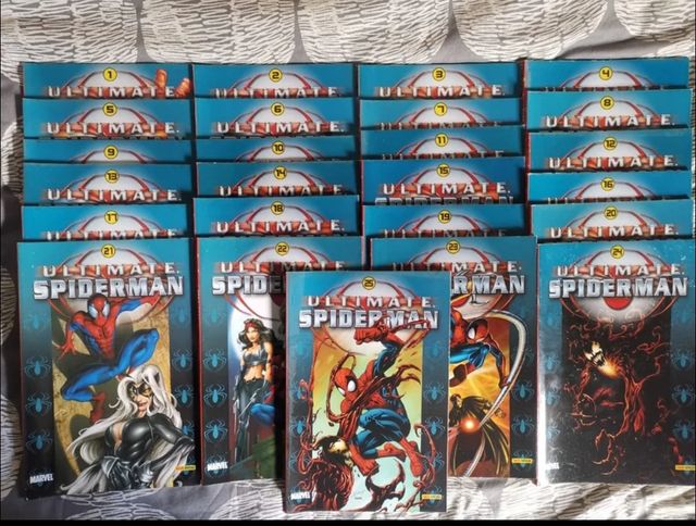 Colección completa ultimate Spiderman . 25 comics.