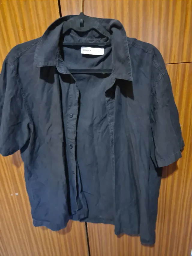 Camisa manga corta negra Bershka