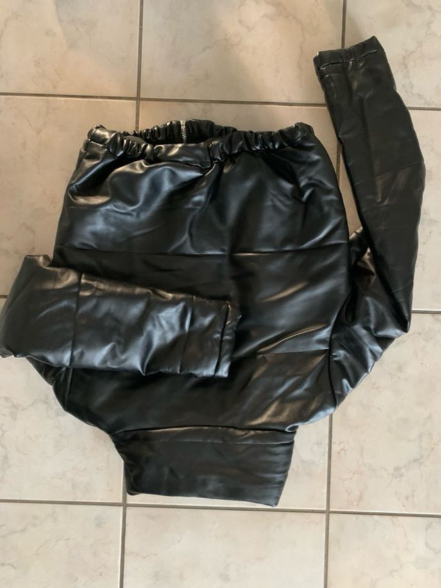 Giubbino bomber nero