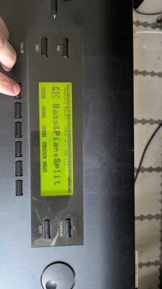 Korg Wavestation EX Sintetizador
