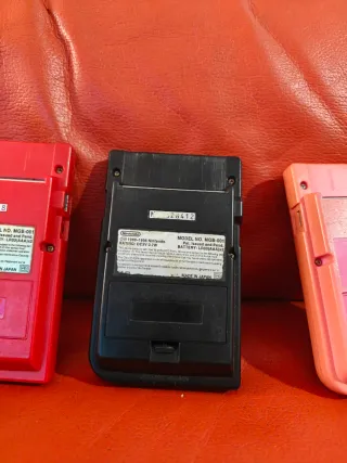 Lotto di 3 Game Boy Pocket da riparare