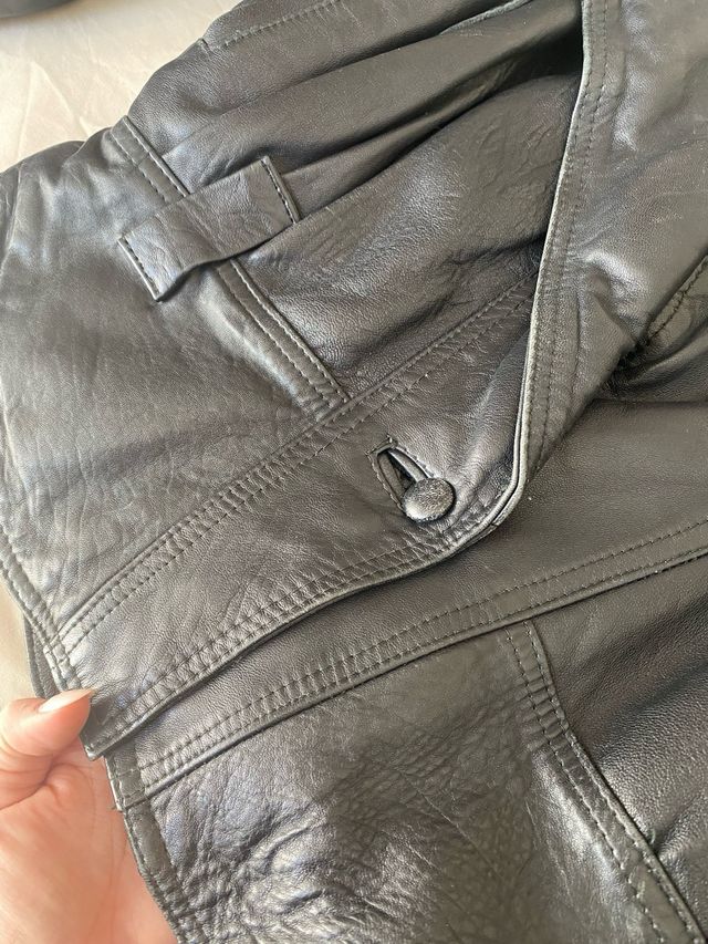 Giacca vintage in pelle nera